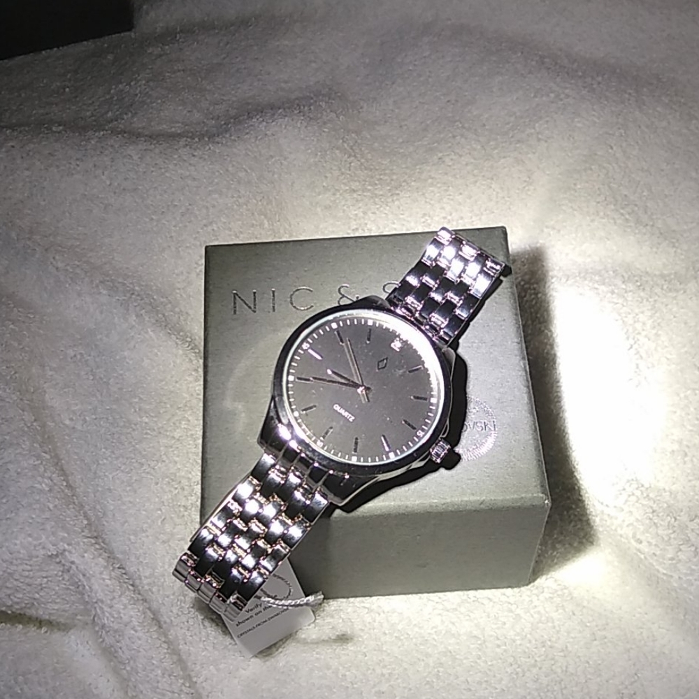 Elegant Men's Nic & Syd Swarovski Crystal watch